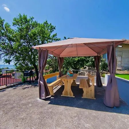 Stefan Διαμέρισμα