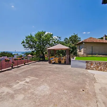 Stefan 公寓 巴尔奇克